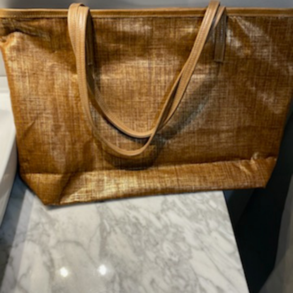 Tote